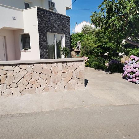 Apartmani Daniela Murter Exterior photo